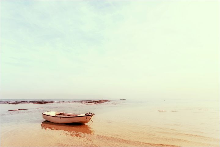 Shore of the sea - DLidiya