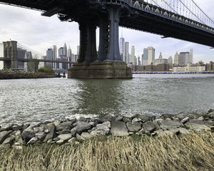 Under The Manhattan Bridge