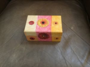 Découpage Love Box - Ruth F. Young