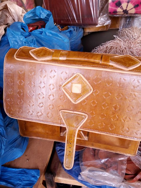 Long lasting leather bag - African handcraft