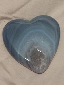 Stone blu heart