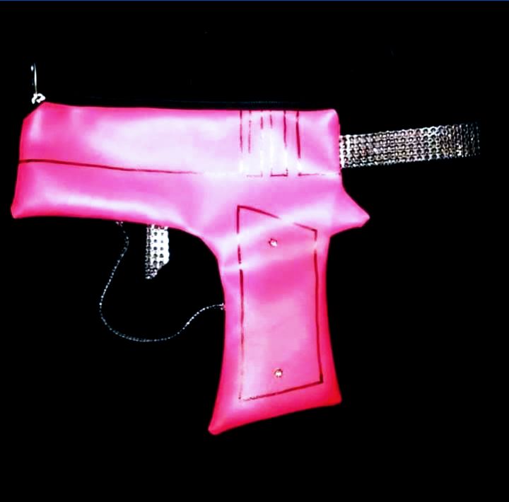 Pinky gun purse - Funk it UP designs