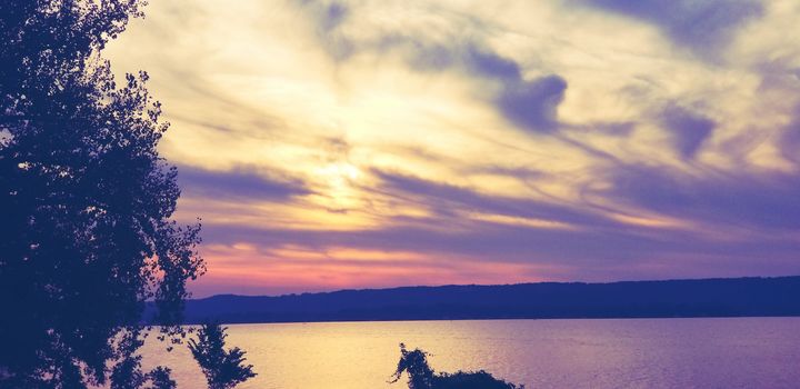 Lake Guntersville Sunset - Unique Treasures Photography and Art