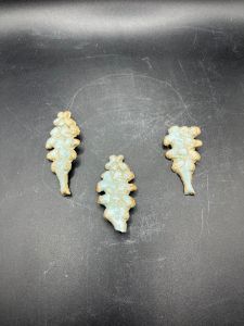 Hyacinth Magnet - L.Dove Pottery