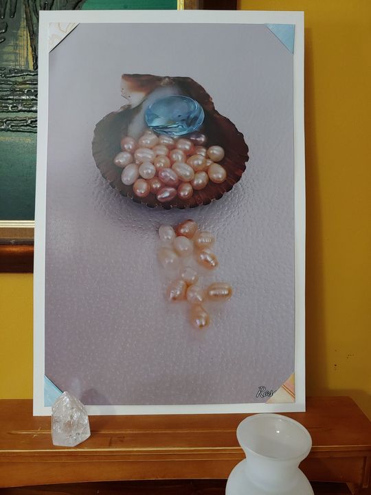 Pearl Shine - Masha Rosela Photography