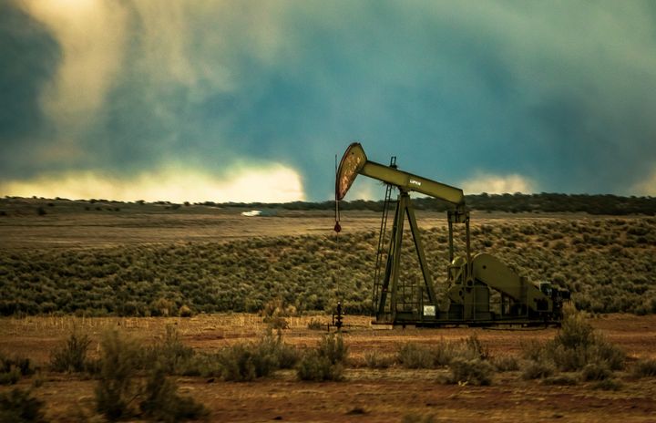 Oil Rig and a Brewing Storm - Art by Pixeratti