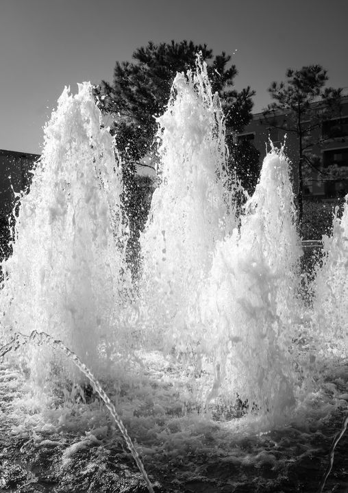 Fountains in Monochrome - Art by Pixeratti