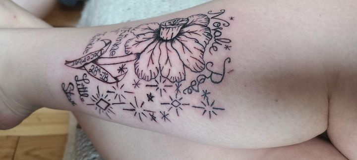 A tattoo for my daughter. - KHLOE STARK / Traditional Art/Tattoo Designs -  Drawings & Illustration, Flowers, Plants, & Trees, Flowers, Flowers A-H,  Daffodils - ArtPal