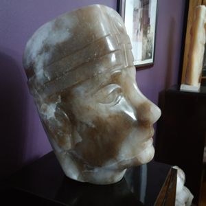 Queen Neffertiti - Sculptures From Life