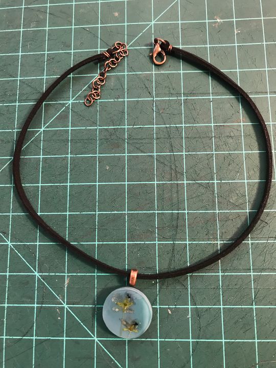 Pressed Flower Choker Necklace - Amaranthine Glass