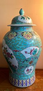 Chinese porcelain blue.
