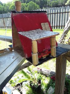 Knome tower birdhouse - Corkwishes