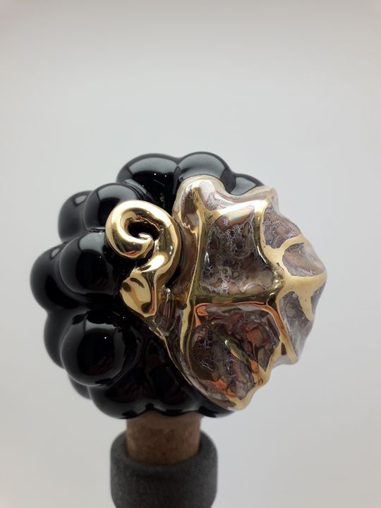 Ceramic wine bottle stopper - Stela Ceramics