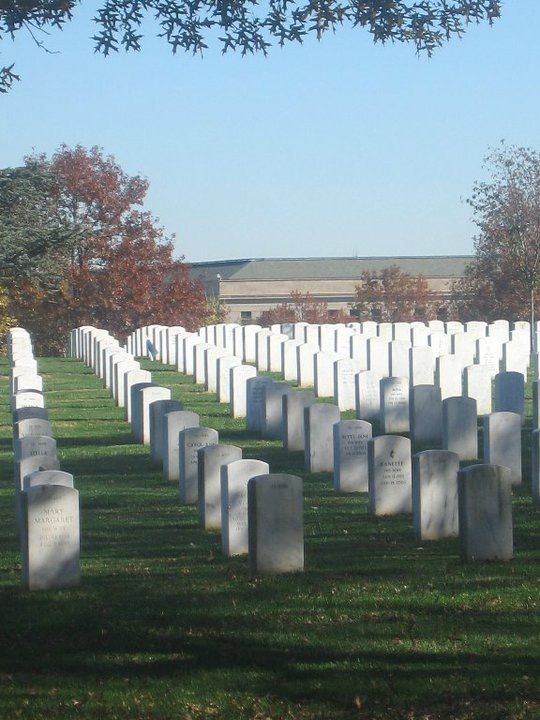 Arlington National Cemetery/Pentagon - Ordinary Moments