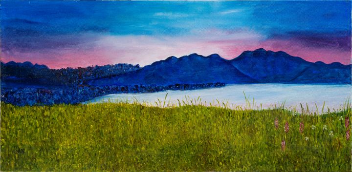 Sunset over blue mountain - Sara