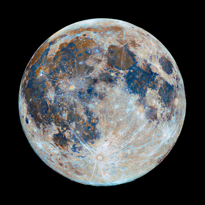 Colors of the Moon - Great American Eclipse