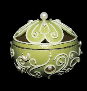 Ostrich Egg Jewelry Box"Caroline" - Ostrich Hall