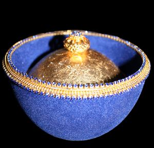 Ostrich Egg Jewelry Box"Еmpress" - Ostrich Hall