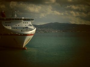 A boat of time