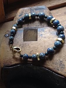 Men's lapis and brass nut bracelet - Gem4Edu
