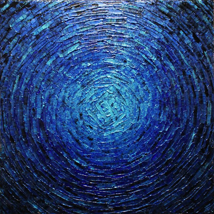Burst of deep blue color - Jonathan Pradillon