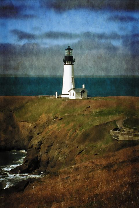 Noon At The Yaquina Head Lighthouse - Thom Zehrfeld Photography
