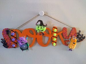 Wooden Halloween Wall Decor