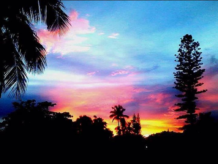 Sunset in paradise - Eric Steele