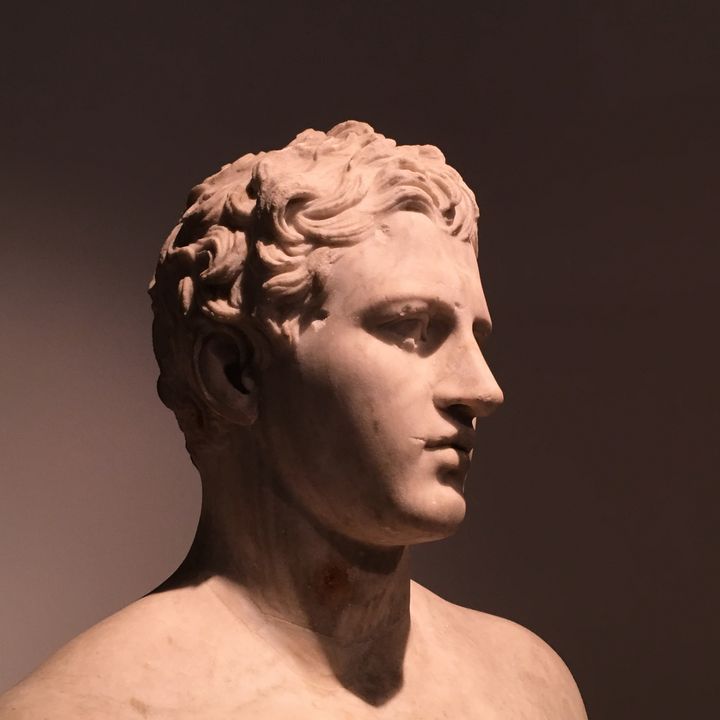 ancient greek man statue