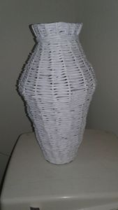 Paper Vas