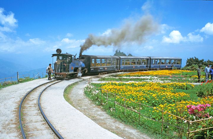 Darjeeling Himalayan Railway - Bhaswaran