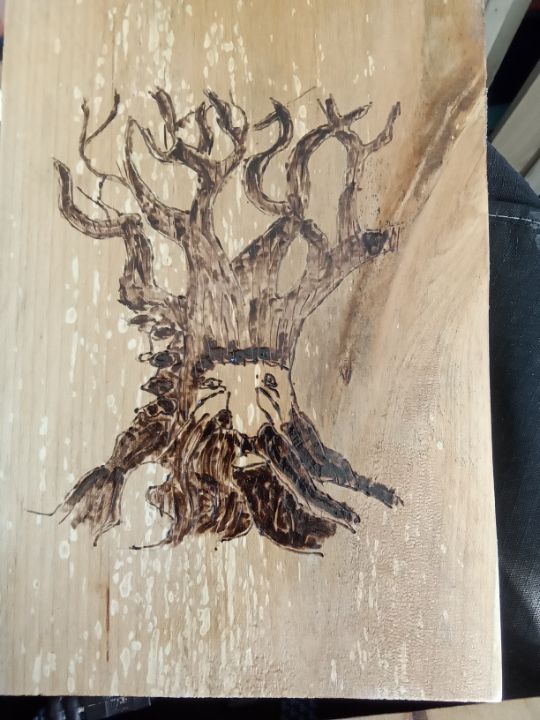 Tree wood burning - Stanley wood carving - Drawings & Illustration ...