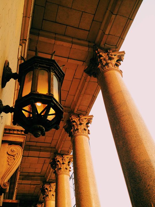 Light and Columns - CMsterZ