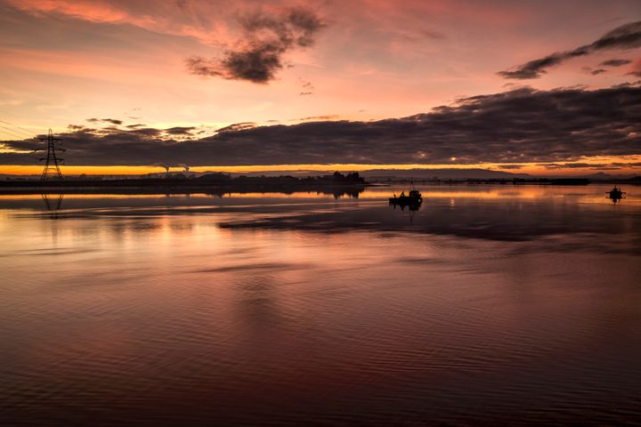 Sunset over the River Forth - Jeremy Lavender Photography