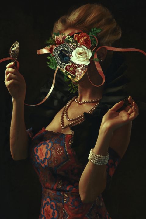 Queen of Flower Hearts - Reignbow Creative