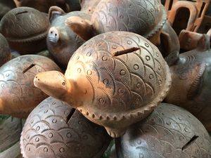 Ceramic turtle - Gevines
