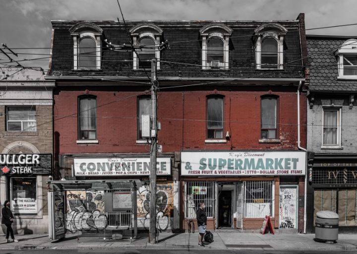 Nos 350 - 352 Queen St E 1 Color - The Learning Curve Photography