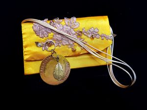 Satin Purse BrosNor