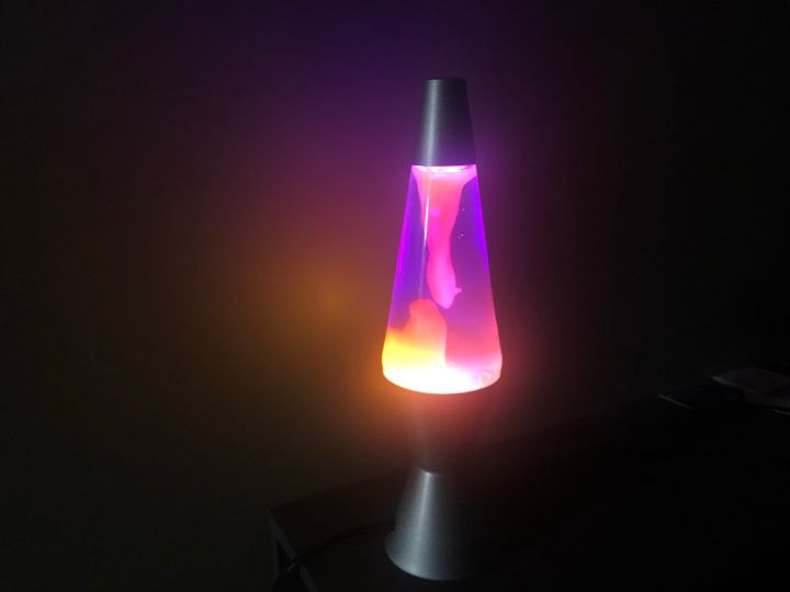 Lava Lamp - CinnamonnShop