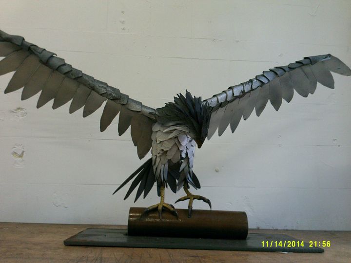 Peregrine Falcon in steel - Galloway Steel Art - Sculptures