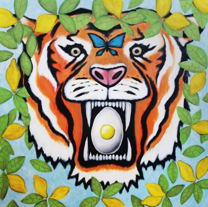 Tiger with the egg - Lukas Pavlisin