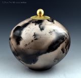 Horsehair urn 364