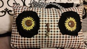 Daisy eye Owl Pillow w/ back pocket - SaintfaerieCreations