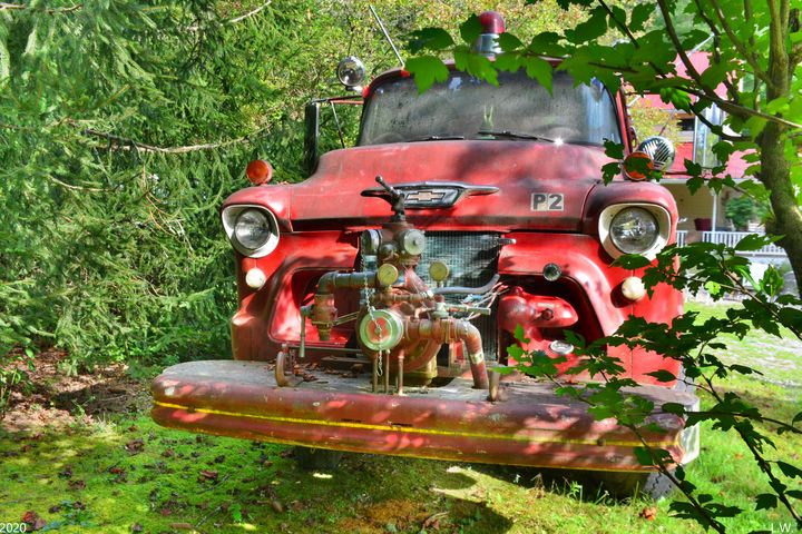 Antique Fire Truck - Lisa Wooten Photography