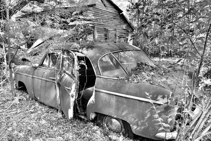 Abandoned Willy's Aero Black And Whi - Lisa Wooten Photography