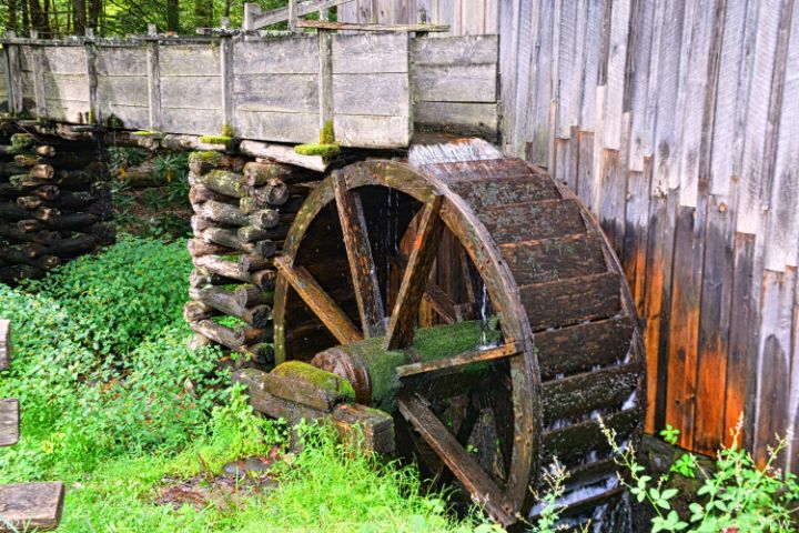 The John Cable Grist Mill Wheel Cade - Lisa Wooten Photography