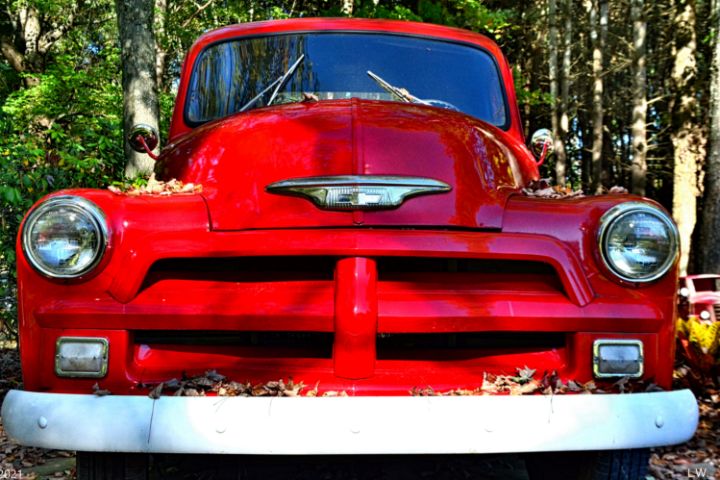 The Front End Of A Chevy 3100 - Lisa Wooten Photography