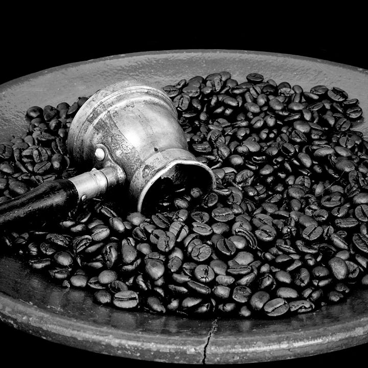 Arab copper coffee pot - Igor