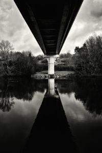 The bridge as a statue - Frank Verreyken
