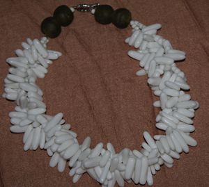 Multistrand Pearl necklace